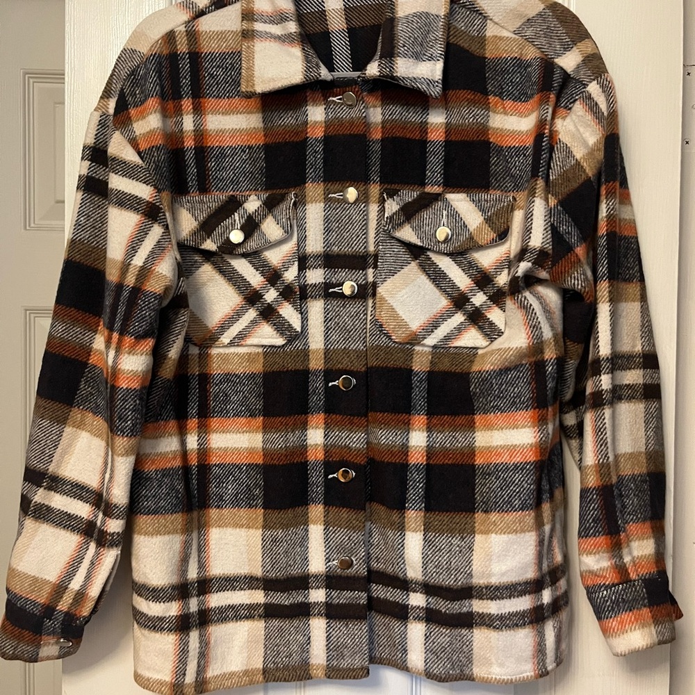 Plaid Button-Up‎ Jacket